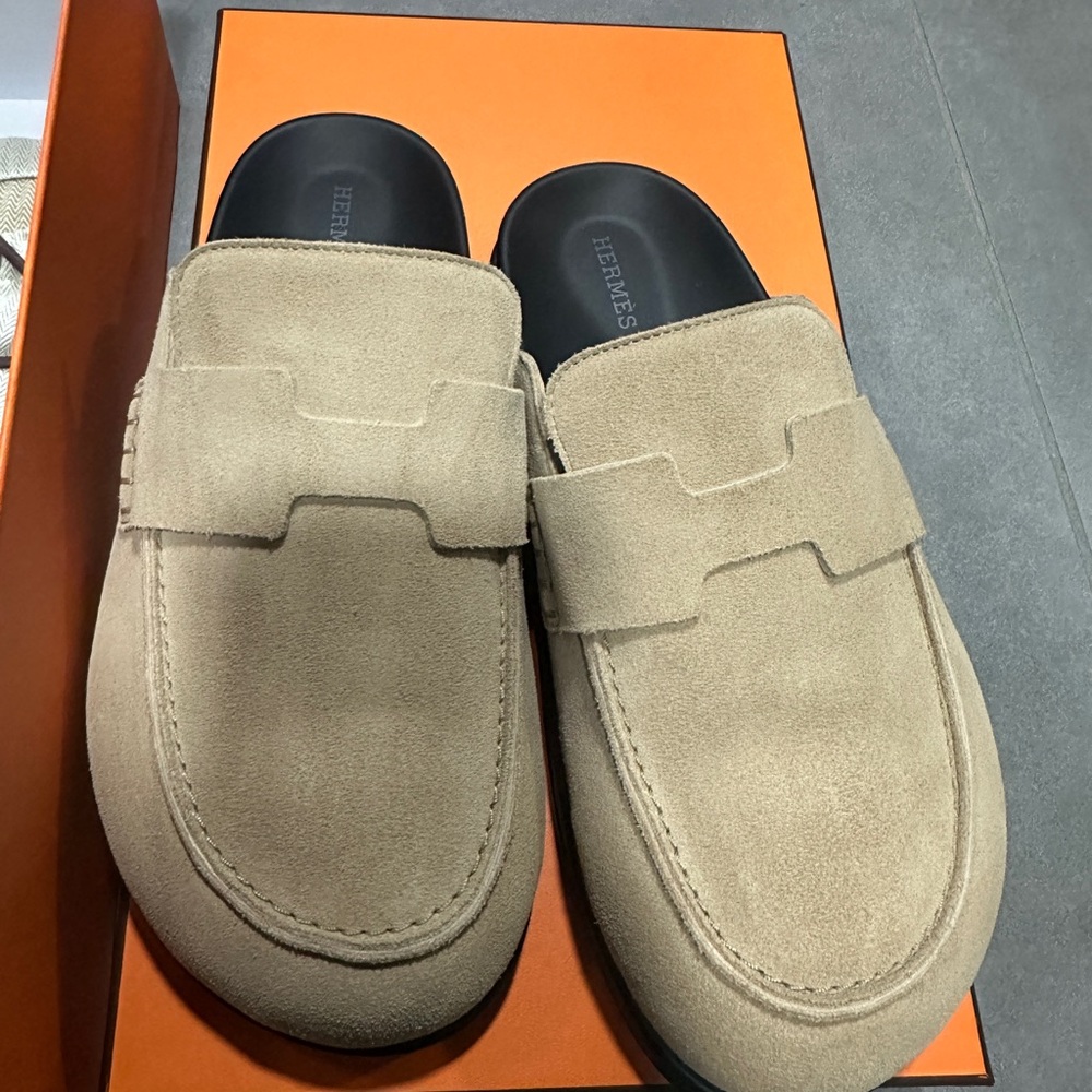 Hermes Tan Suede Go Mules in 38 NWT